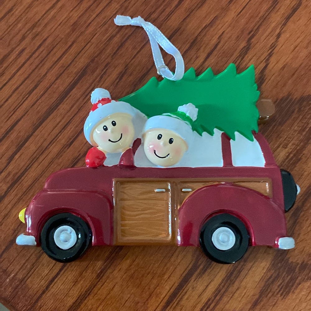 Ornament you can personalize two people in car with tree